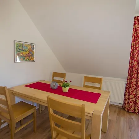 Boddenblick Apartment *